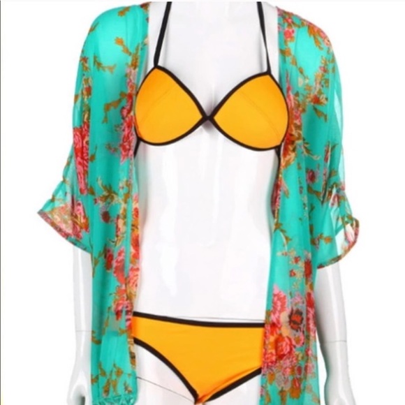 SUMMER SALE! Floral fringe kimono coverup - Picture 4 of 5